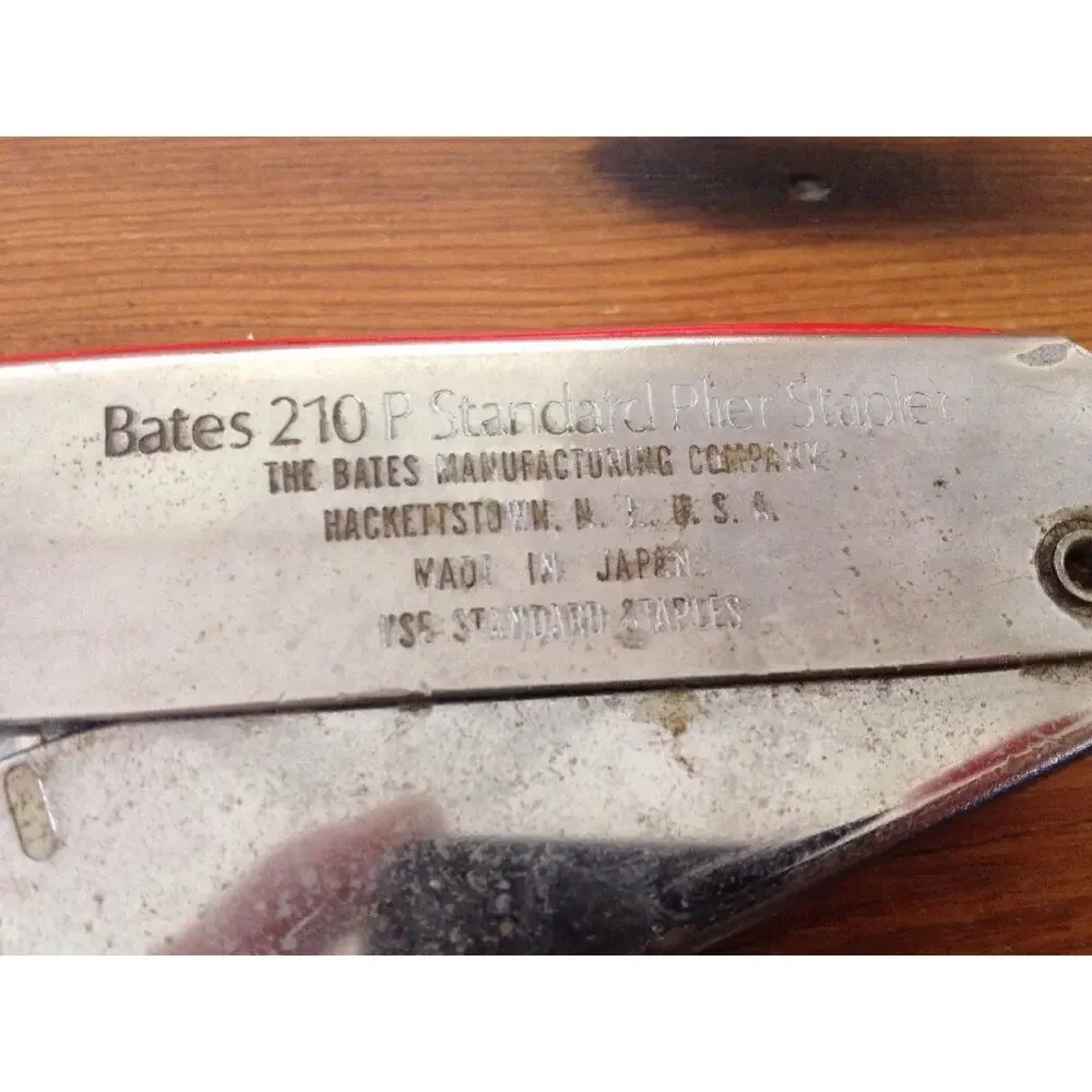 Vintage Metal Chrome Shiny Bates 210P Standard Plier Hand Stapler